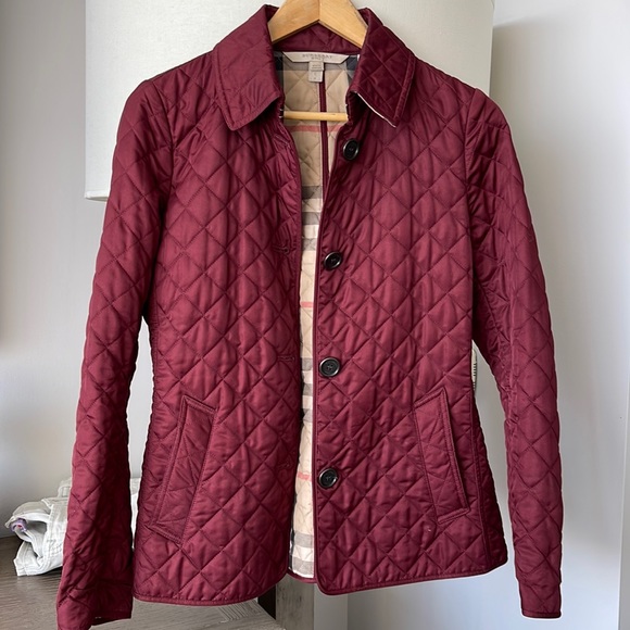 Burberry Jackets & Blazers - BURBERRY WOMEN JACKET QUILT